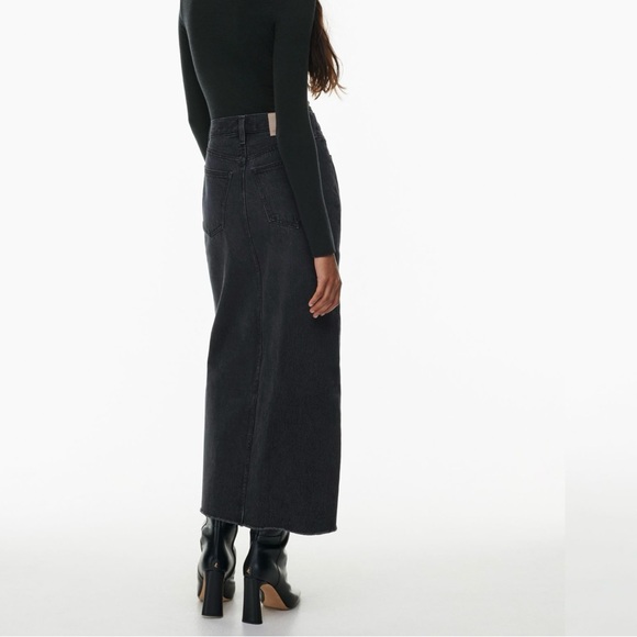 The '90s Vintage Maxi Jean Skirt by Denim Forum - Picture 2 of 4